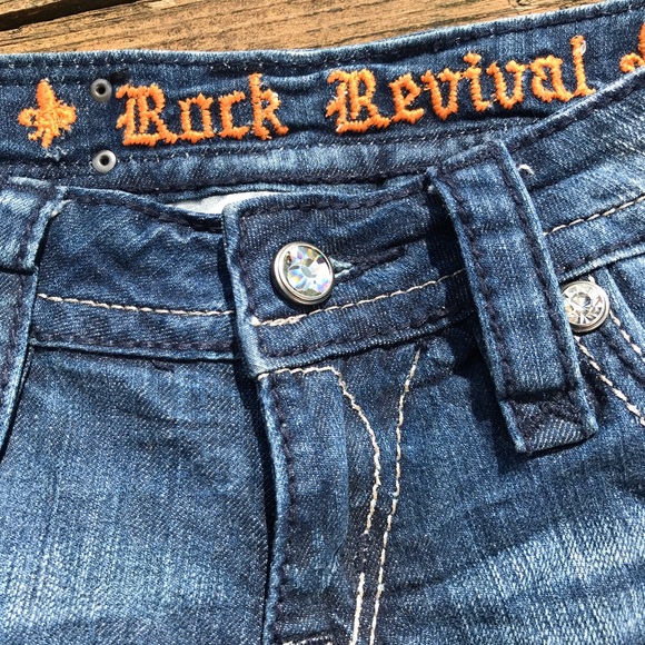 Rock Revival 🔥 Sora Skinny Distressed Jeans - Picture 13 of 14